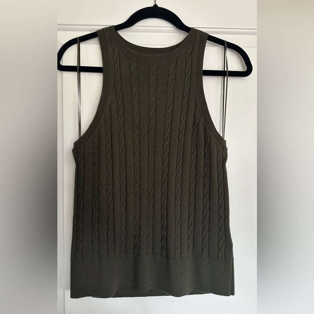 Banana republic merino wool cable knit sleeveless sweater tank NWOT